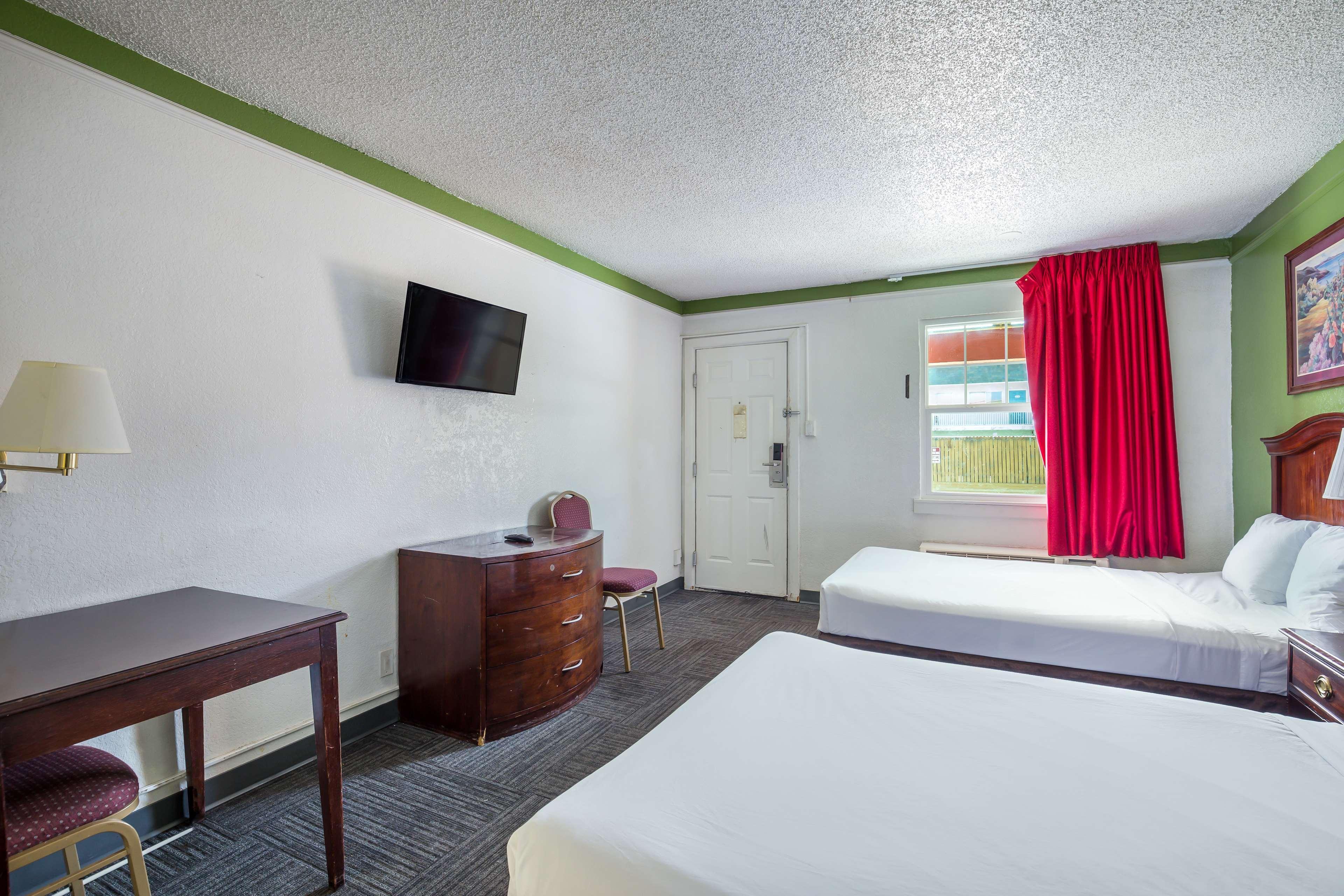 Americas Best Value Inn DEN Екстериор снимка